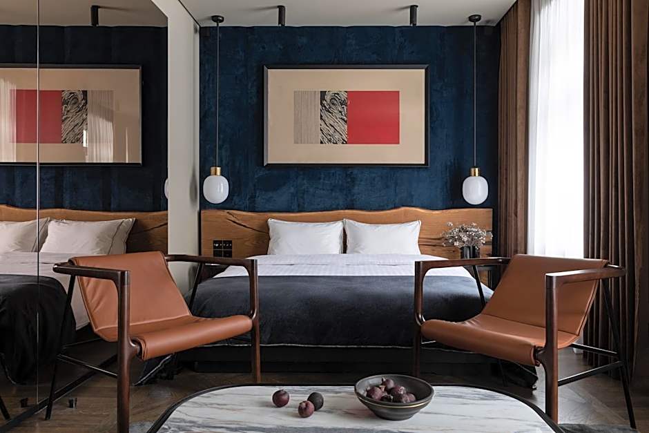 A22 Hotel