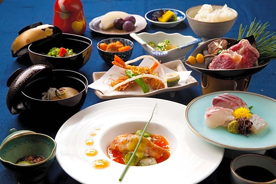 Ryokan Sennari (13 years or older)