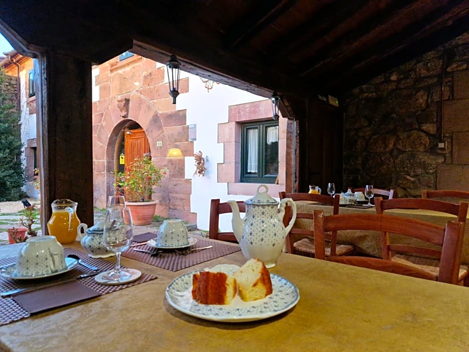 Hotel la Casona de Barrio, Alto Campoo