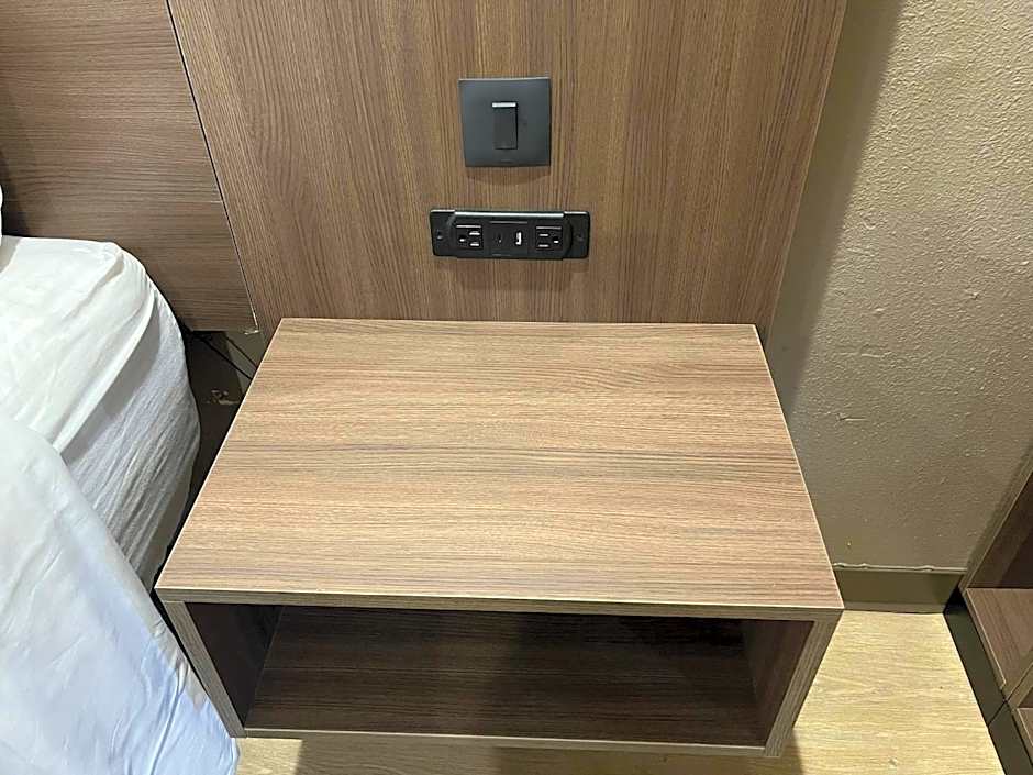 Red Roof Inn Raleigh Northeast - Downtown