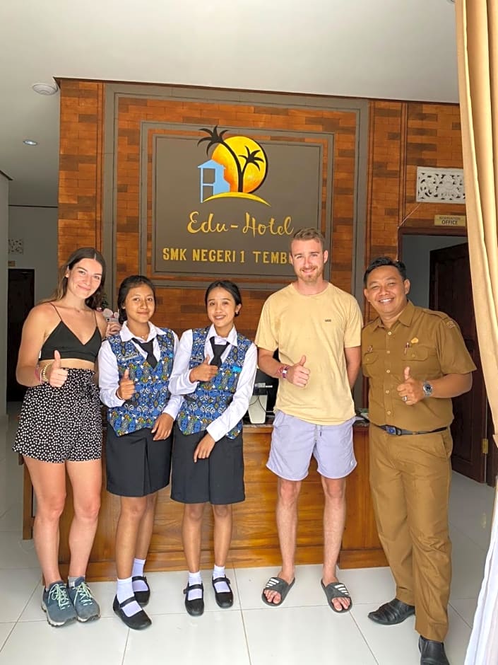 Edu Hotel "Hotel Educational"