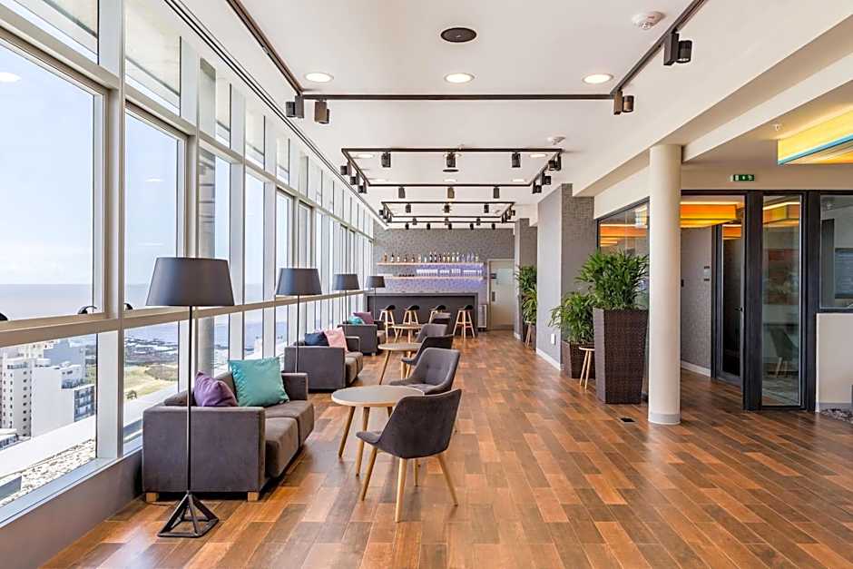 Aloft Montevideo Hotel