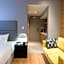 Avior Hotel