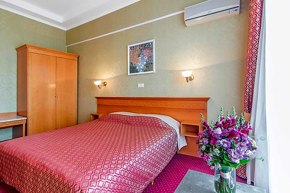 Ukraine Hotel