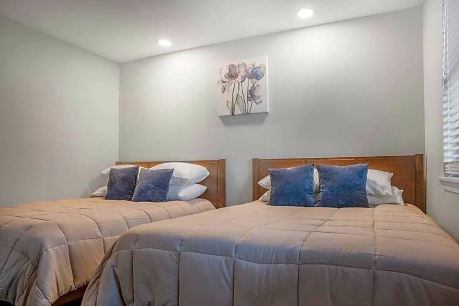 Ozark Mountain Retreat, Family Condo with Resort Amenities