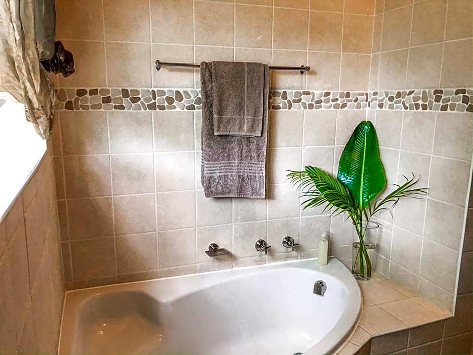 Ingwenya Lodge St Lucia