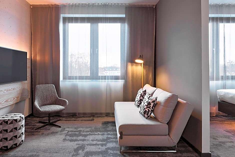 Moxy by Marriott Duesseldorf South