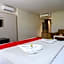 RedDoorz Plus near Hotel Benua Kendari