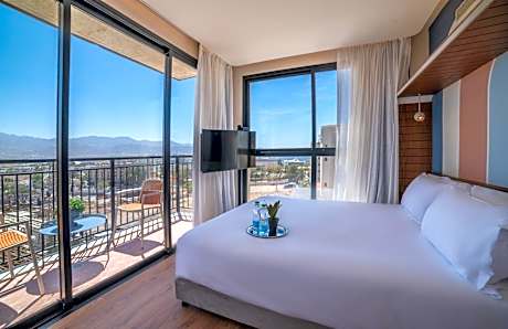 Queen Room with Balcony