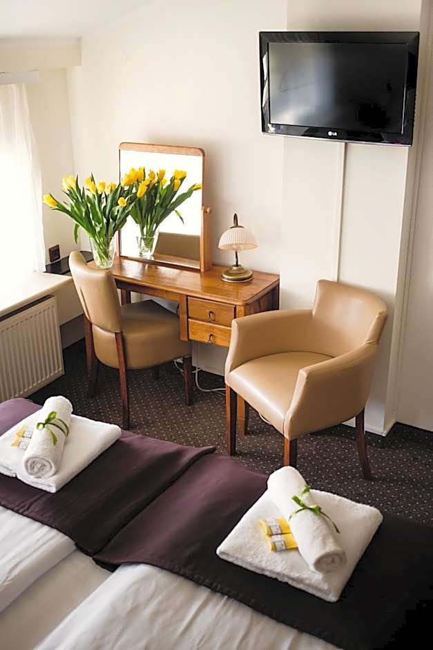 Hotel Eden