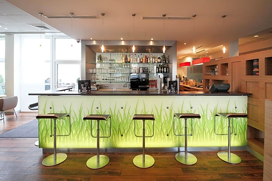 ibis Hotel Düsseldorf Hauptbahnhof