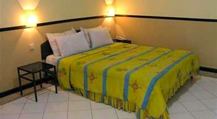 Augusta Hotel & Glamping Sukabumi