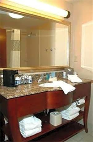 Hampton Inn Calera