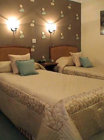 Double or Twin Room - Pet Friendly