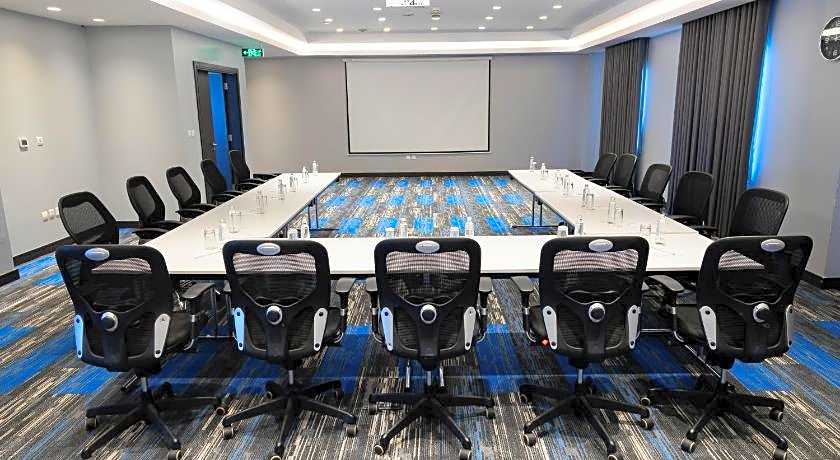 Park Inn by Radisson Jubail Industrial City