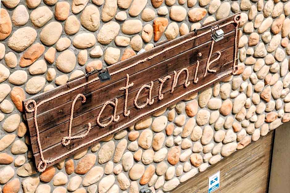 Willa Latarnik - doskonała lokalizacja, blisko atrakcji, 20min do plaży