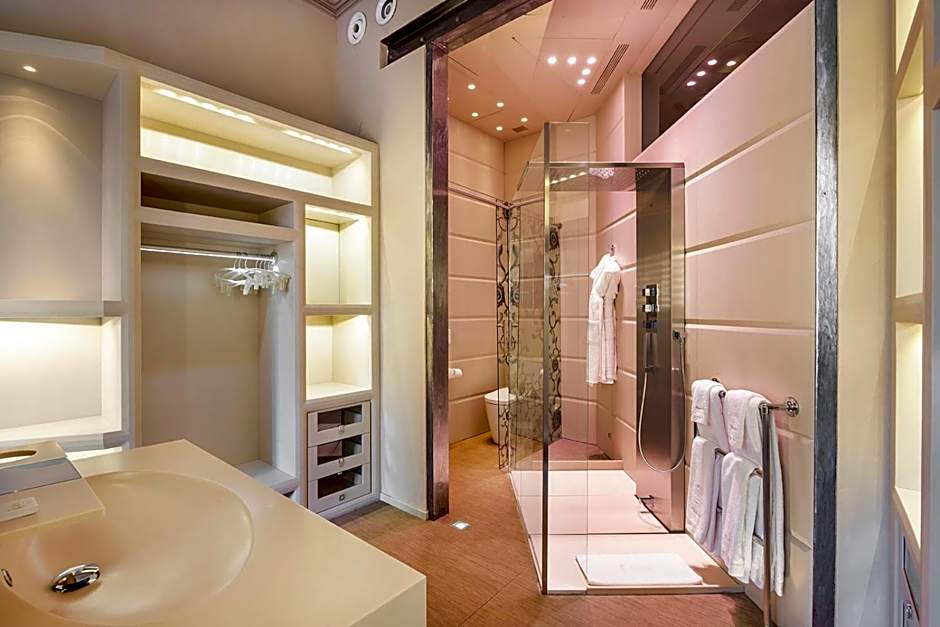 El Palauet Royal Suites