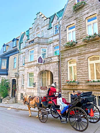 Le Chateau de Pierre - Par Aneyro