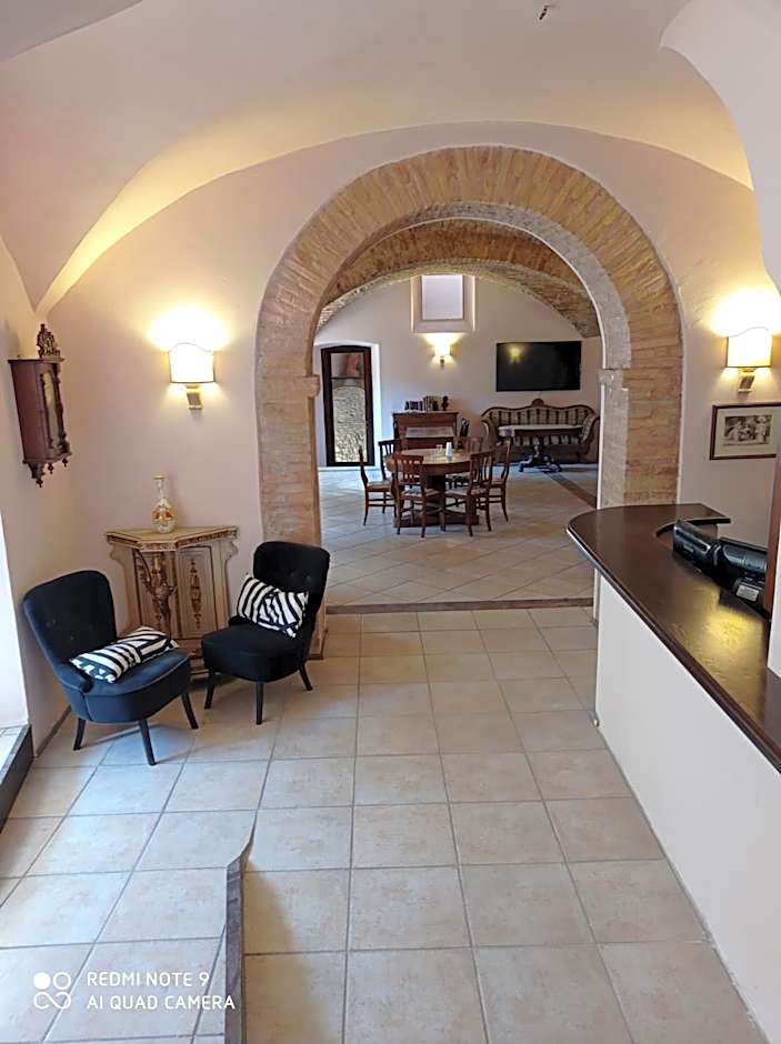 HOTEL TREVI Palazzo Natalini