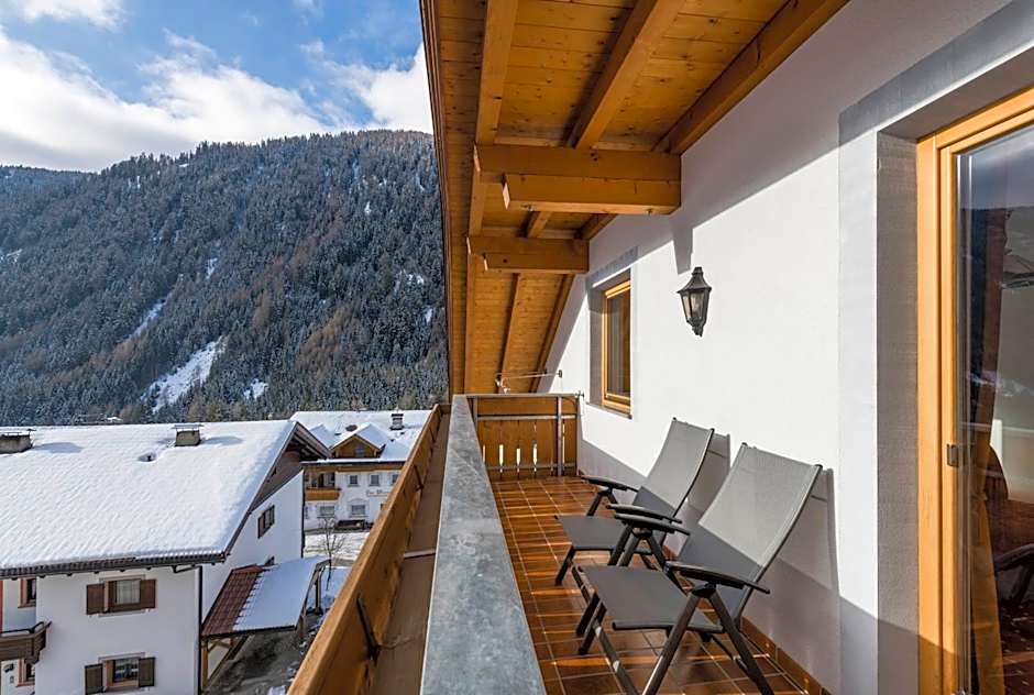 B&B Hotel Alpenrose Rooms & Apartments