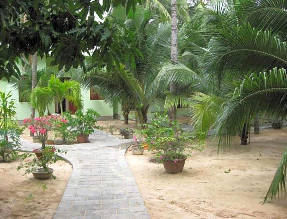 Cocosand Hotel