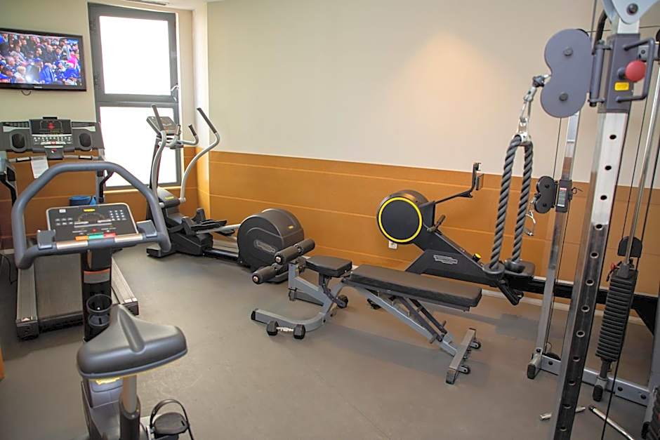 Appart Hotel Clement Ader