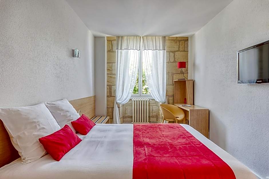 Logis Hôtel - Hôtel des Voyageurs