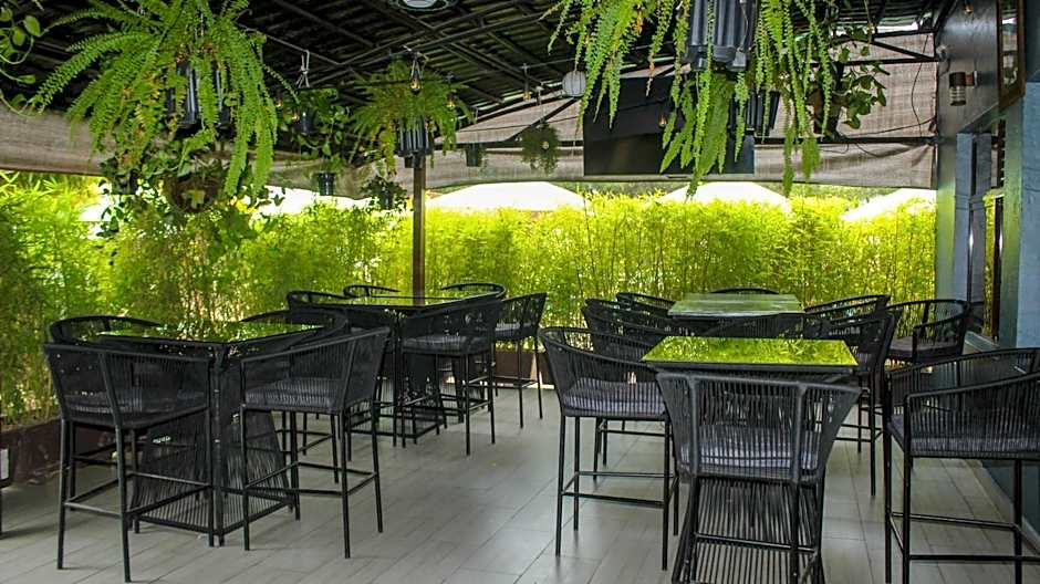 67 Airport Hotel Nairobi