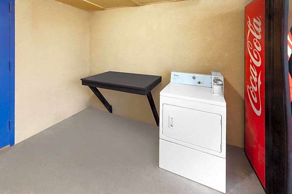 Travelodge by Wyndham New Braunfels