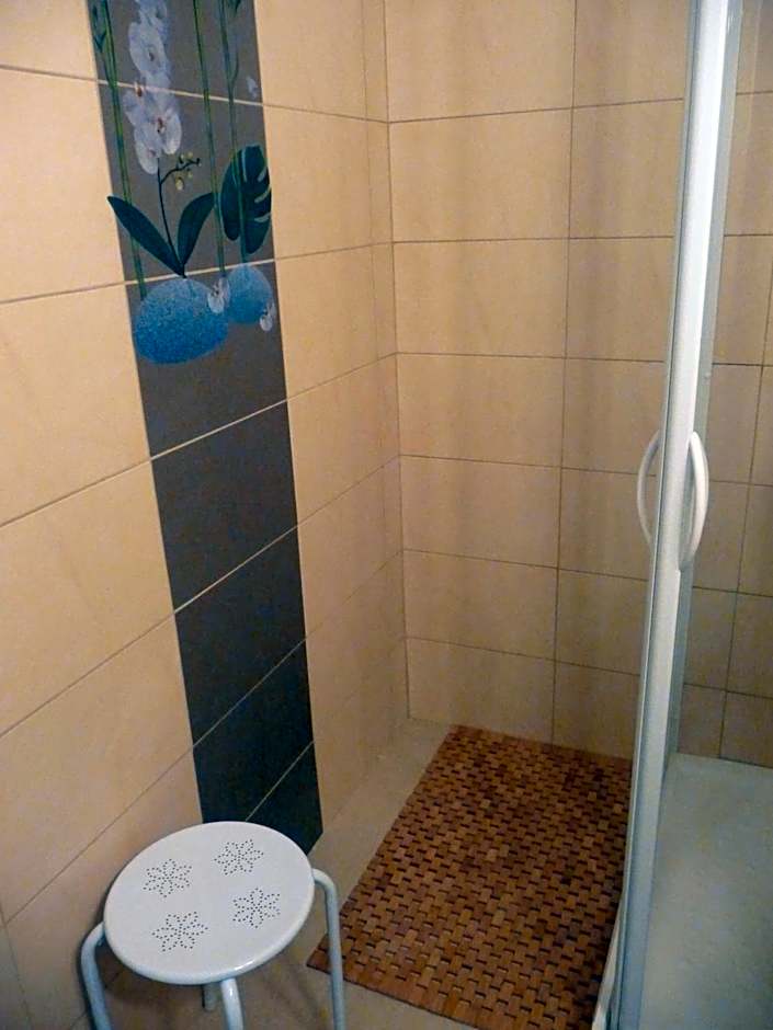 Hôtel Les Tilleuls de Pareloup à Salles-Curan