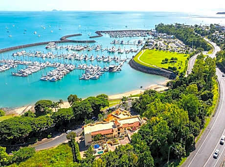 Shingley Beach Resort - Whitsundays