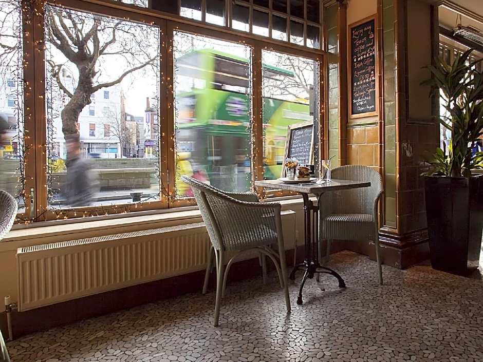 Arlington Hotel O'Connell Bridge