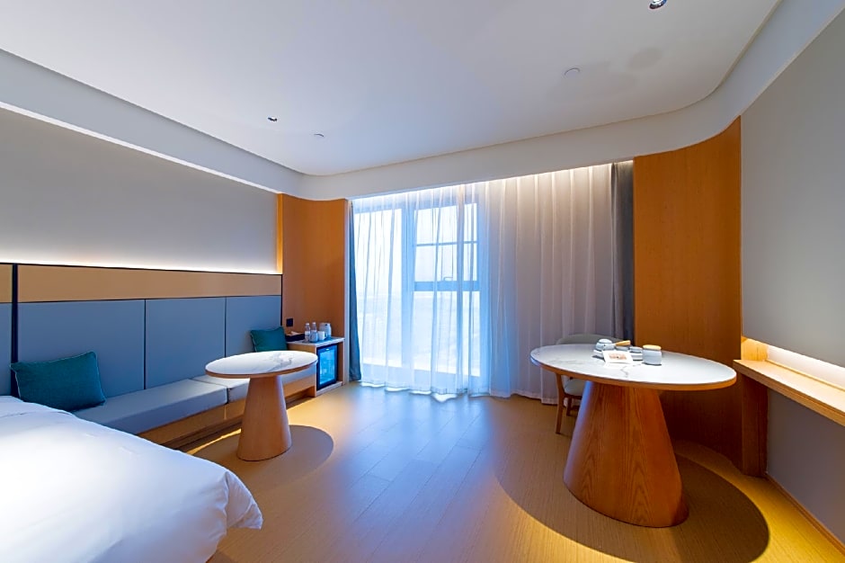 JI Hotel Xiangyang Dongjin Minfa Century Plaza