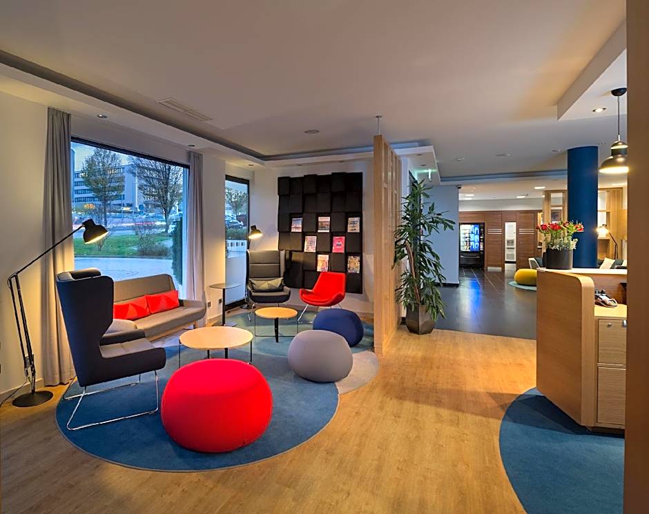 Holiday Inn Express Stuttgart Airport, an IHG Hotel