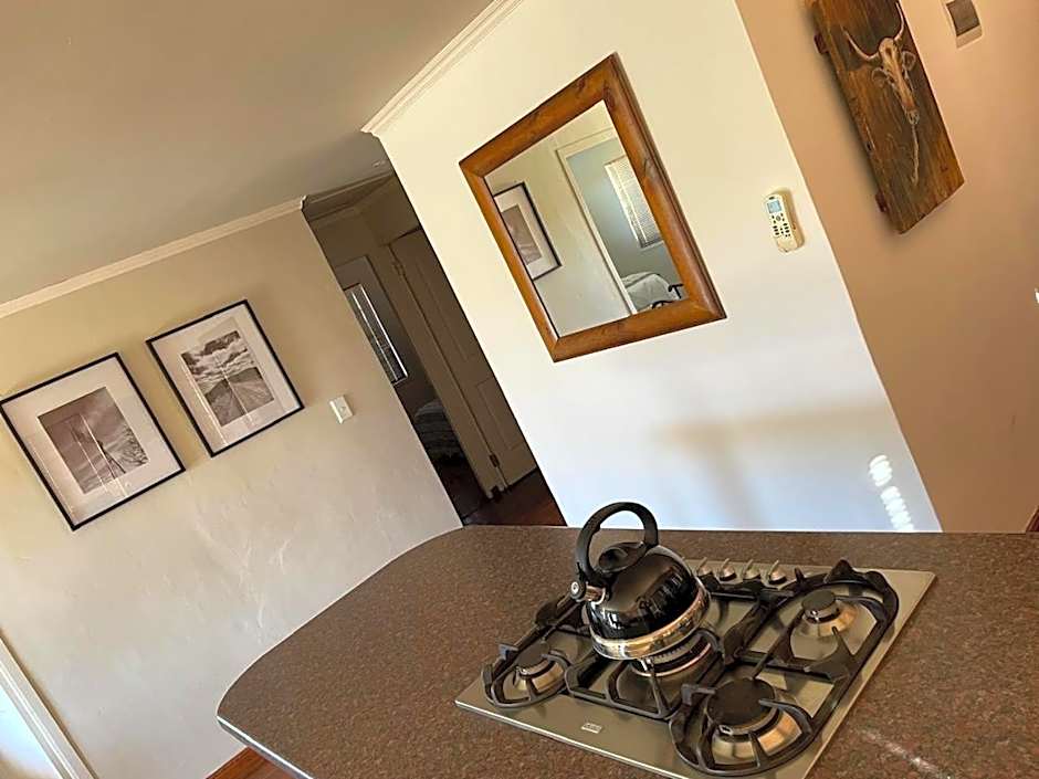 Klein Karoo Game Lodge