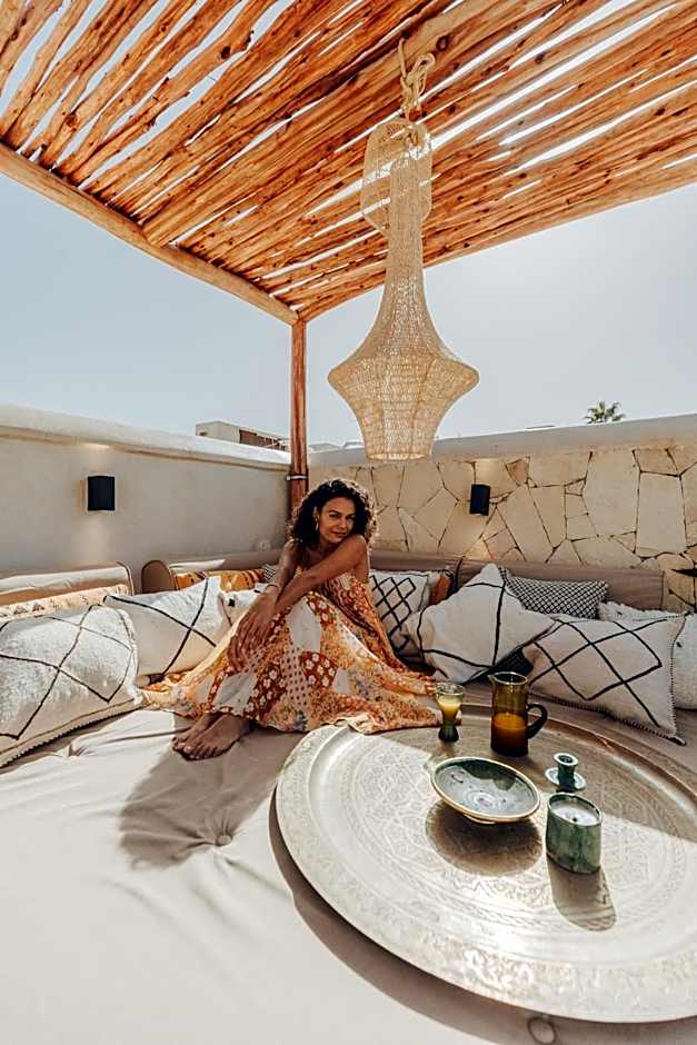 Kenzara Suites & Pool, Your private escape