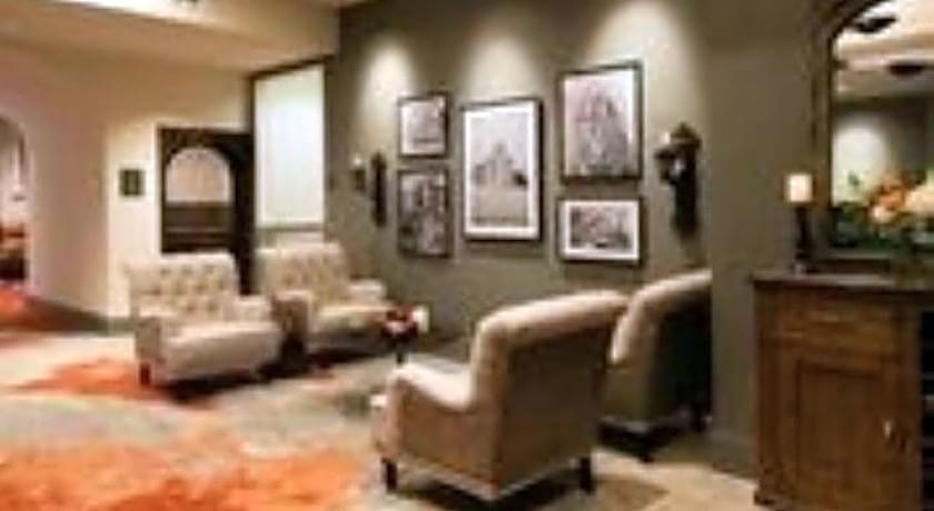 Gateway Hotel, Trademark Collection by Wyndham
