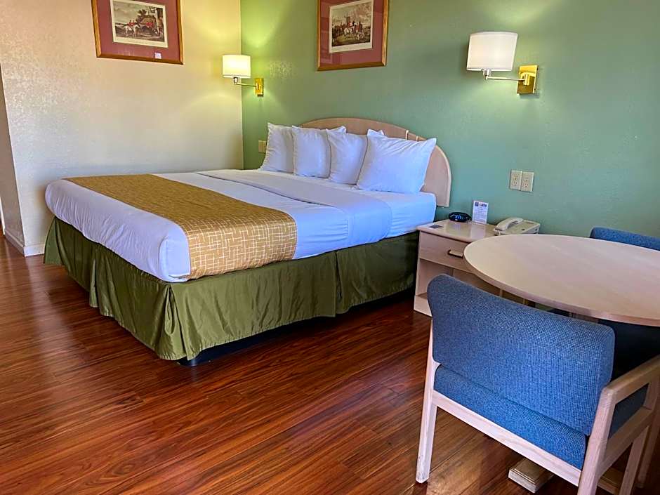 Travelodge by Wyndham Holbrook