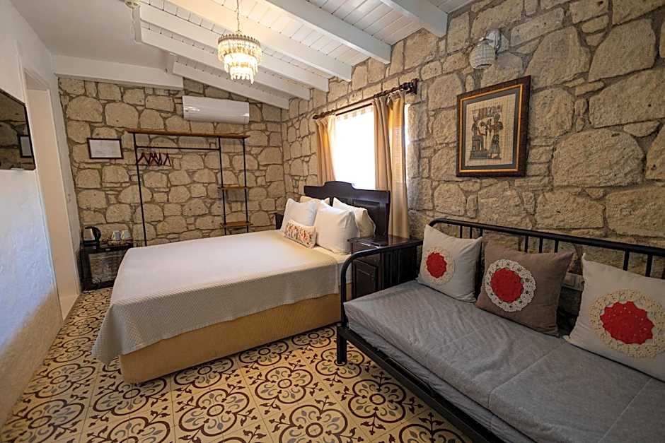 Kupina Alaçatı