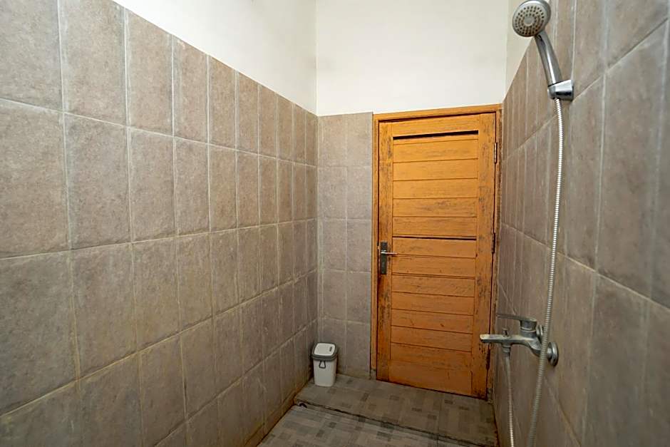 RedDoorz Syariah near Lombok Epicentrum Mall