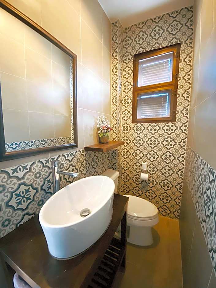 Sri Chiang Khan Hotel