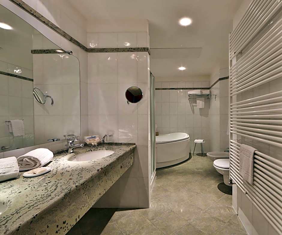 Best Western Hotel Globus City