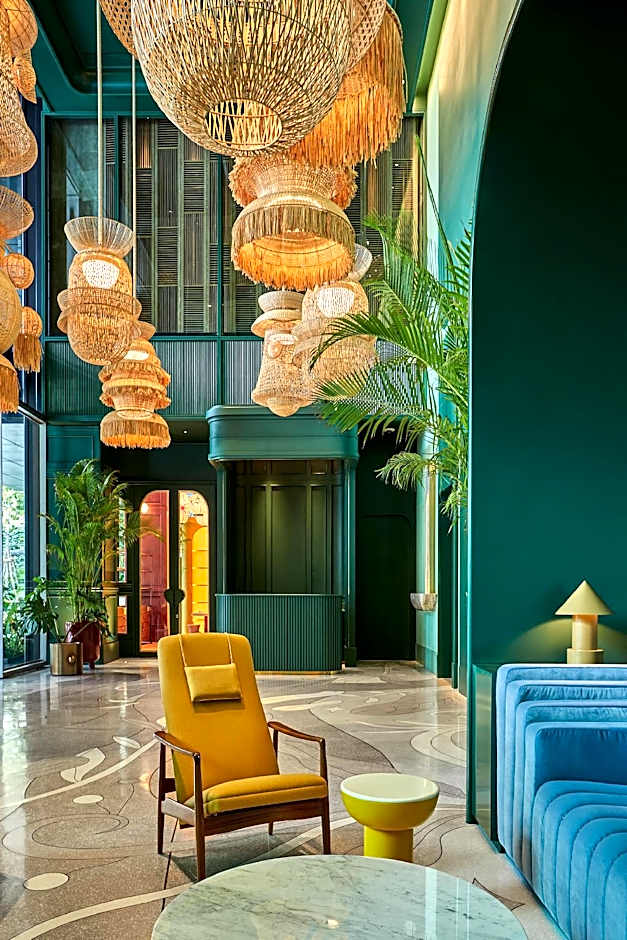 The Standard, Bangkok Mahanakhon