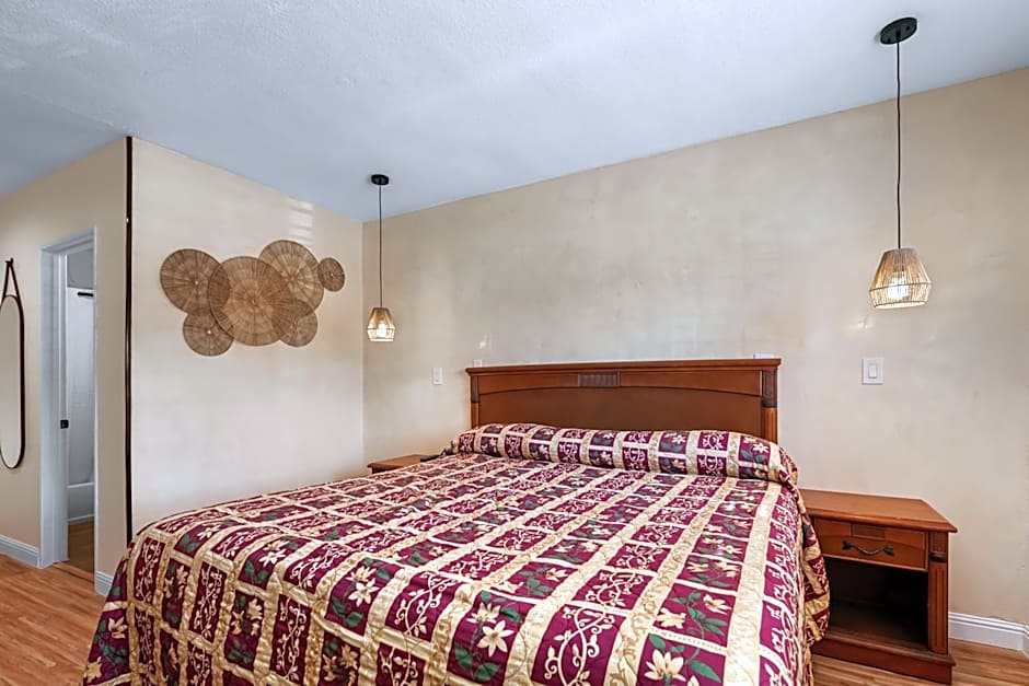 Beverly Inn
