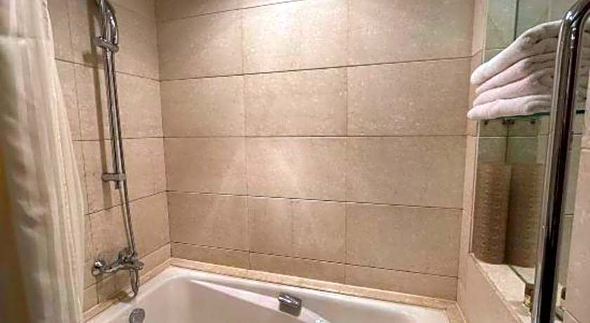 Yantai Golden Gulf Hotel