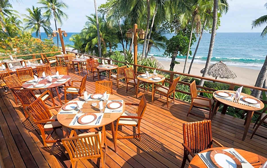 Tango Mar Beachfront Boutique Hotel & Villas