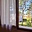 Cozy flat in residence with swimming pool-Beahost