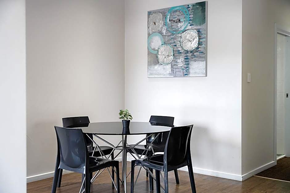 Highway 1 Holiday & Lifestyle Park