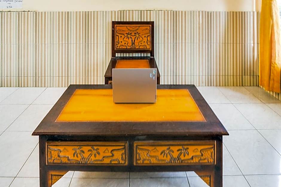 OYO Life 92087 Griya Nurainy