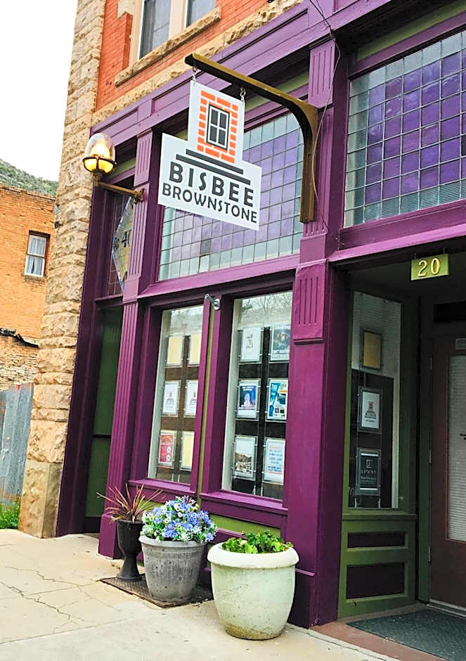 Bisbee Brownstone Suites